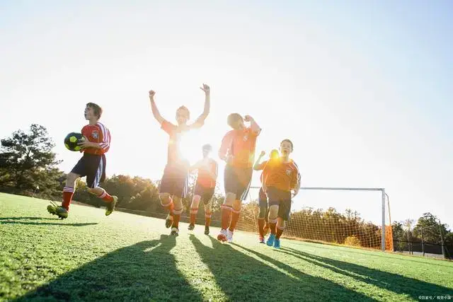 5-0！利雅得胜利开门红，C罗点射创纪录，赛后引领维京战吼